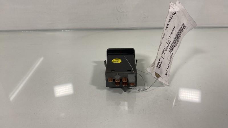Bouton de warning VOLKSWAGEN BORA Diesel - 1