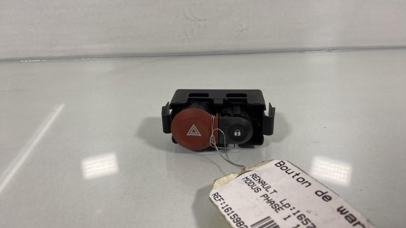 Bouton de warning RENAULT MODUS PHASE 1 Diesel - 1