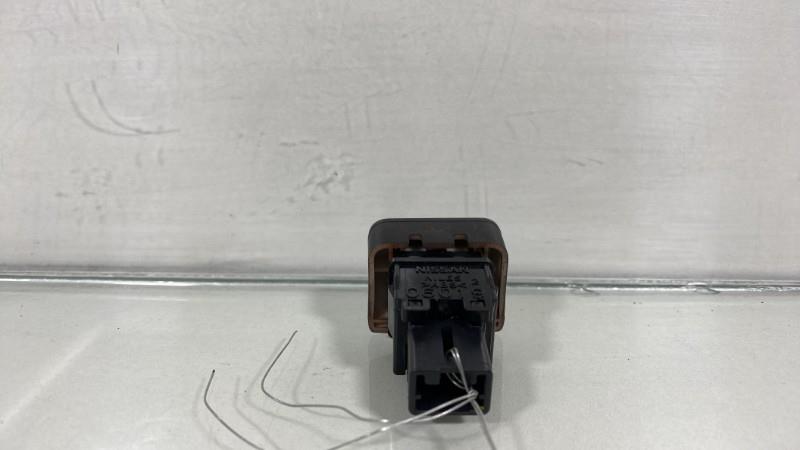 Bouton de warning NISSAN NOTE 1 PHASE 1 Diesel - 1
