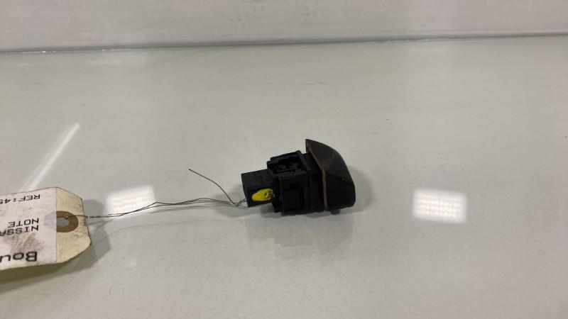 Bouton de warning NISSAN NOTE 1 PHASE 2 Diesel - 1