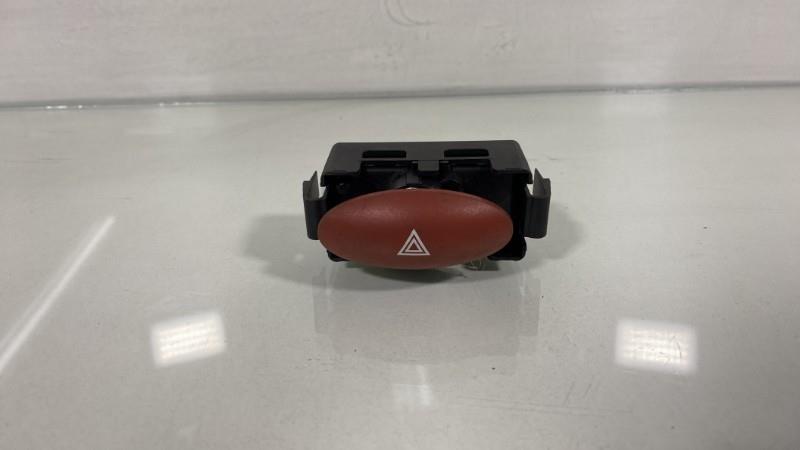Bouton de warning RENAULT TWINGO 2 PHASE 1 Essence - 1