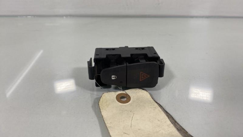 Bouton de warning DACIA LODGY PHASE 1 Essence - 1