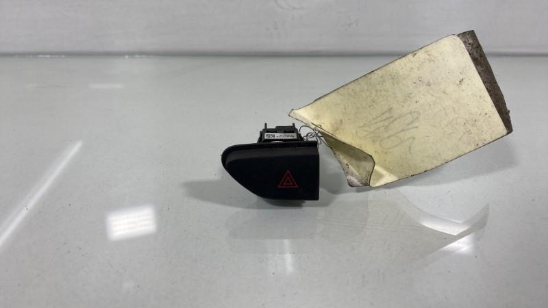 Bouton de warning RENAULT CLIO 4 PHASE 1 Diesel - 1