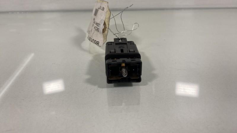 Bouton de warning DACIA LOGAN MCV 1 PHASE 1 BREAK Diesel - 1
