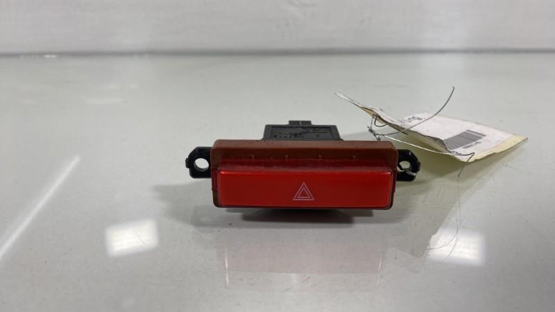 Bouton de warning HONDA FR-V Diesel - 1