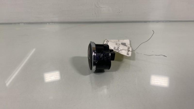 Bouton de warning OPEL CORSA E Essence - 1