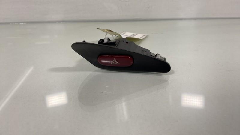 Bouton de warning PEUGEOT 406 PHASE 1 Diesel - 1