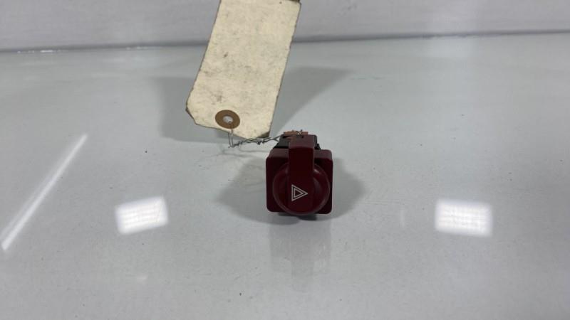 Bouton de warning CITROEN C4 1 PHASE 1 COUPE Diesel - 1