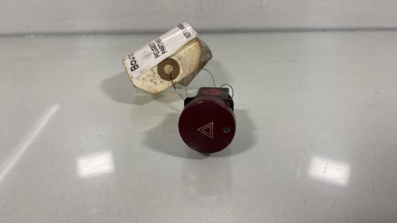 Bouton de warning PEUGEOT PARTNER 1 PHASE 2 Diesel - 1