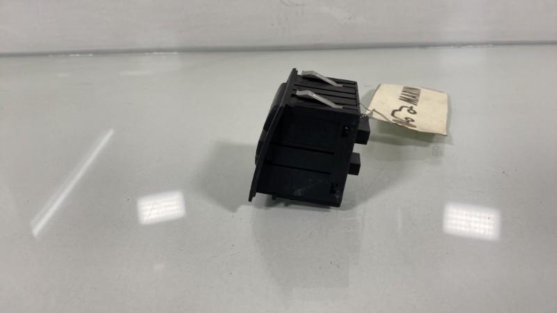 Bouton de warning BMW SERIE 3 E91 TOURING PHASE 1 BREAK  - 1