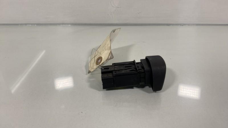 Bouton de warning RENAULT MEGANE 1 PHASE 2 Diesel - 1