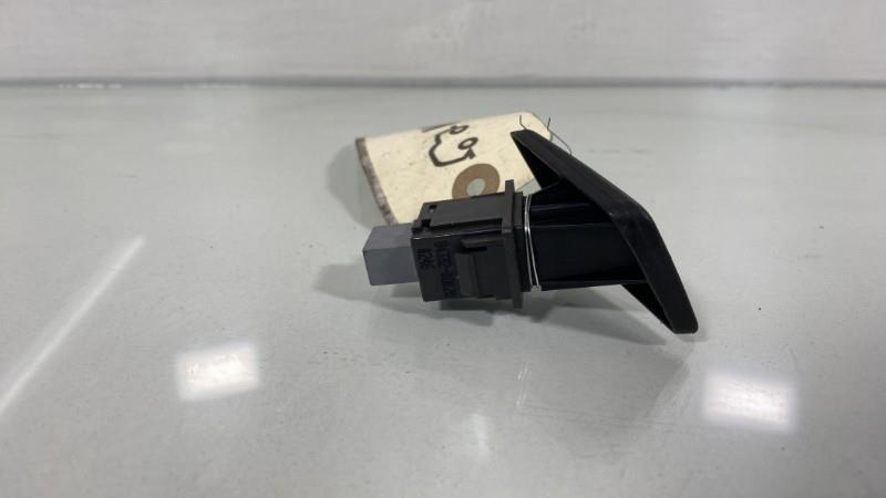Interruttore luci emergenza TOYOTA YARIS 2 PHASE 1 Gasolina - 1