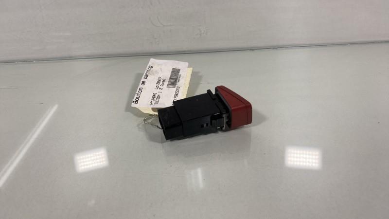 Interruttore luci emergenza HYUNDAI TUCSON 1 Diésel - 1