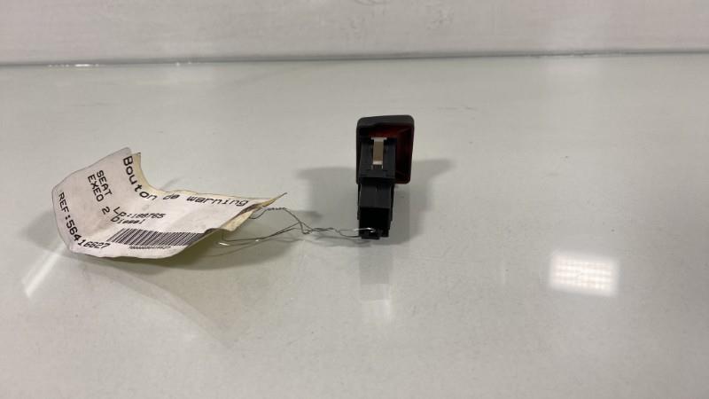 Bouton de warning SEAT EXEO Diesel - 1