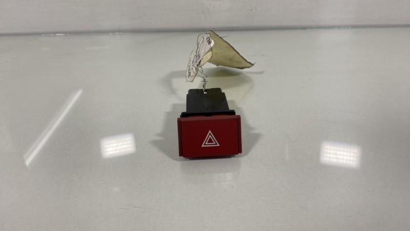 Bouton de warning HYUNDAI GETZ PHASE 1 Diesel - 1
