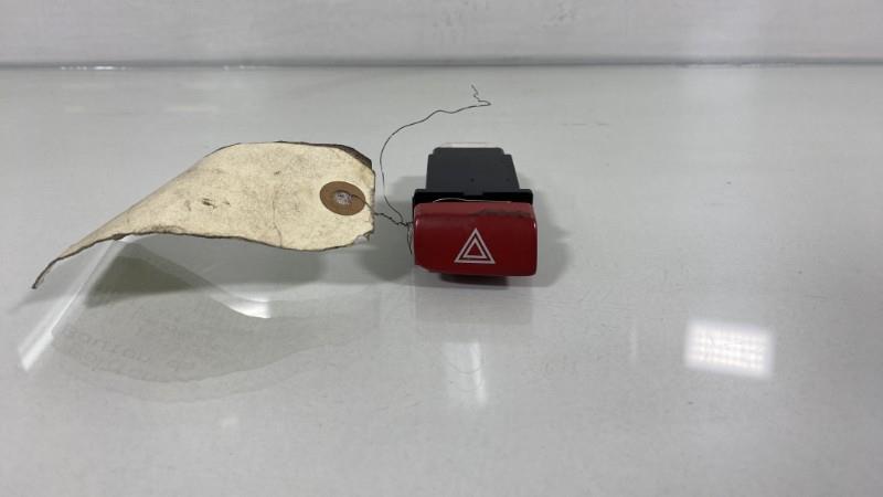 Bouton de warning KIA RIO 2 PHASE 1 Essence - 1
