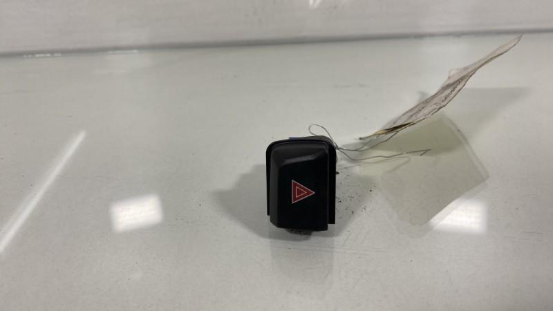Bouton de warning PEUGEOT 208 1 PHASE 2 Essence - 1