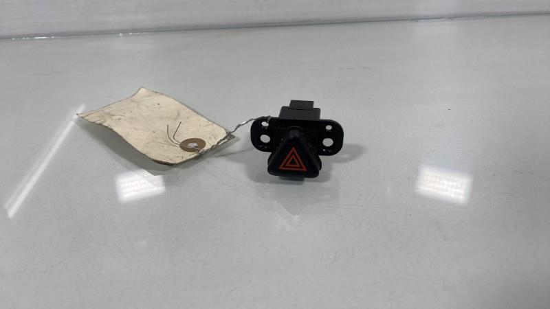Bouton de warning CHEVROLET ORLANDO Diesel - 1