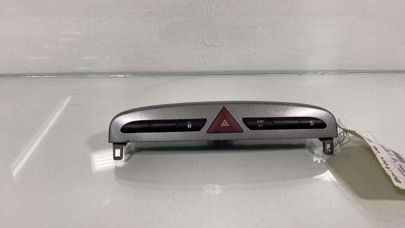 Bouton de warning PEUGEOT 308 1 PHASE 2 Diesel - 1