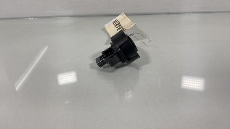 Bouton de warning CITROEN C1 2 Essence - 1