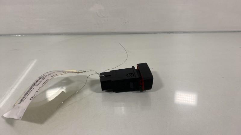 Bouton de warning HYUNDAI SONATA 4 PHASE 1 Essence - 1