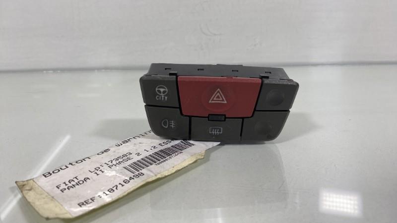Bouton de warning FIAT PANDA 2 Essence/GPL - 1