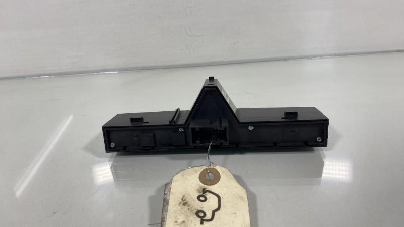 Bouton de warning OPEL CORSA D PHASE 1 Diesel - 1