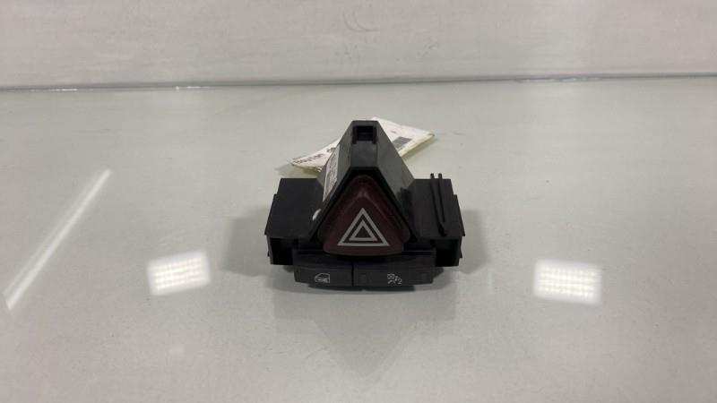 Bouton de warning OPEL CORSA D PHASE 2 Essence - 1