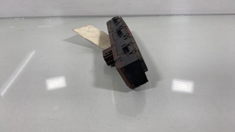 Bouton de warning PEUGEOT BOXER 3 PHASE 1 Diesel - 1