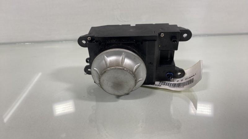 Commande GPS BMW SERIE 5 E60 PHASE 2 Diesel - 1