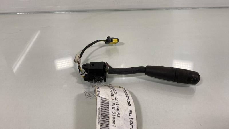 Commande autoradio PEUGEOT 607 PHASE 1 Diesel - 1