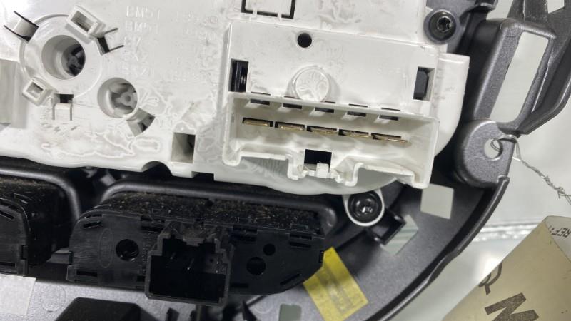 Commande chauffage FORD FOCUS 3 PHASE 1 BREAK Diesel - 1