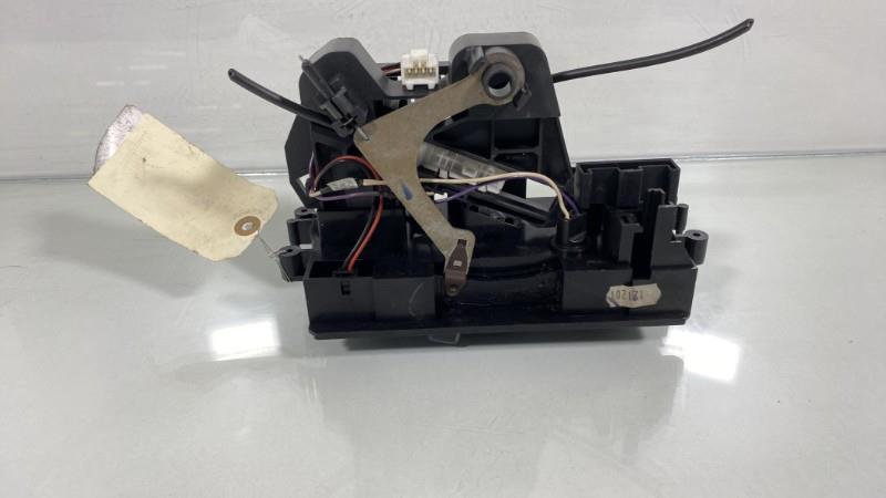 Commande chauffage NISSAN MICRA 2 PHASE 4 Essence - 1