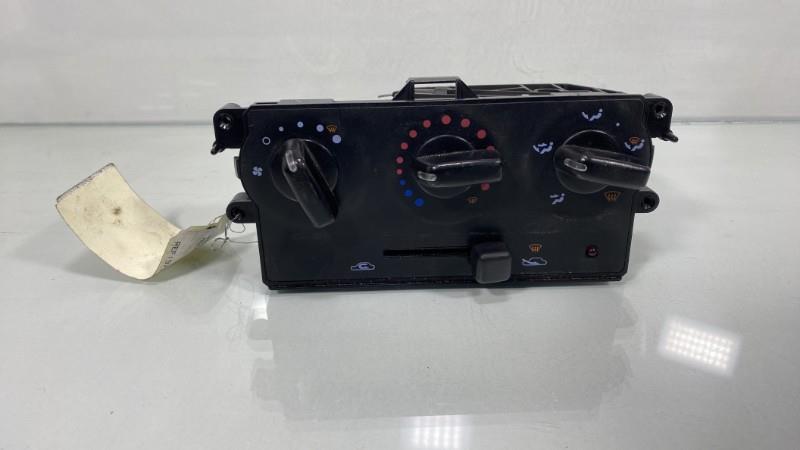 Commande chauffage NISSAN MICRA 2 PHASE 4 Essence - 1