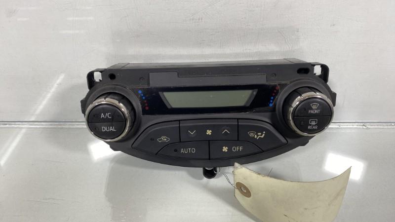 Commande chauffage TOYOTA YARIS 3 PHASE 1 Essence/Hybride - 1