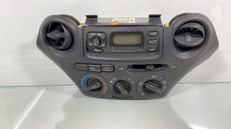 Commande chauffage TOYOTA YARIS 1 PHASE 1 Essence - 1