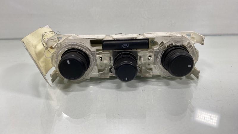 Commande chauffage SKODA FABIA 2 PHASE 1 Essence - 1