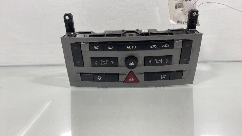 Commande chauffage PEUGEOT 407 PHASE 1 Diesel - 1
