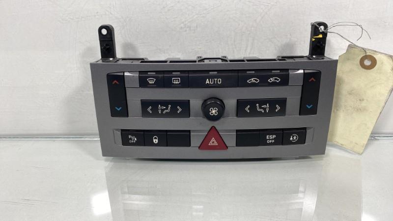 Commande chauffage PEUGEOT 407 PHASE 1 Diesel - 1