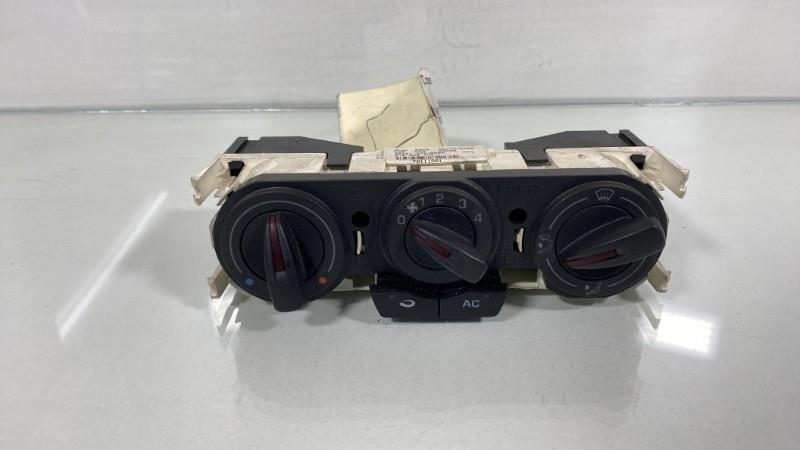 Commande chauffage SEAT IBIZA 4 PHASE 1 COUPE Diesel - 1