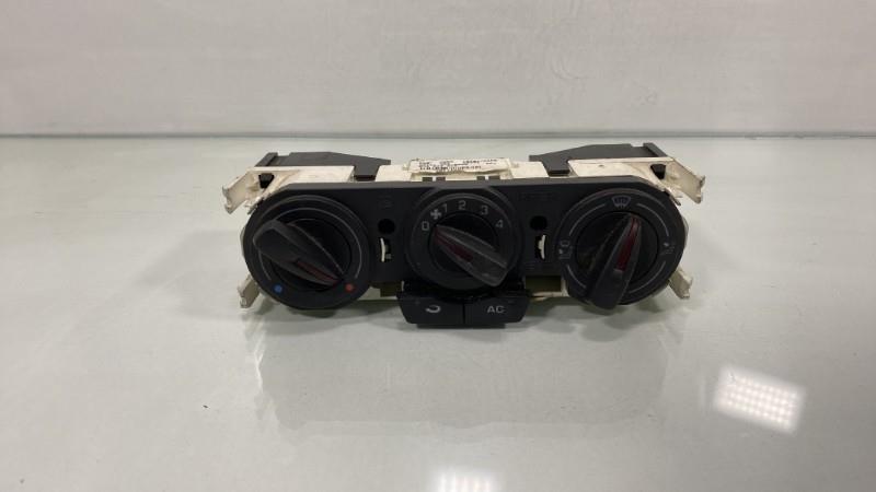 Commande chauffage SEAT IBIZA 4 PHASE 1 COUPE Diesel - 1