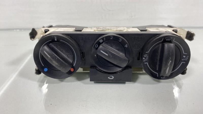 Commande chauffage VOLKSWAGEN FOX Essence - 1