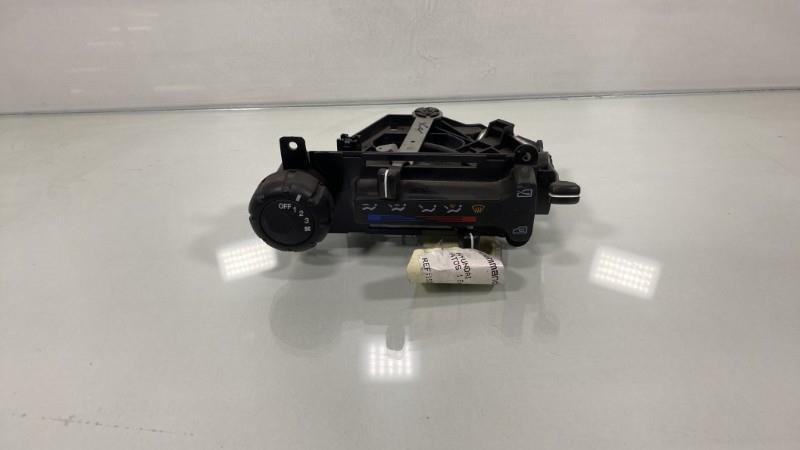 Commande chauffage HYUNDAI ATOS Essence - 1