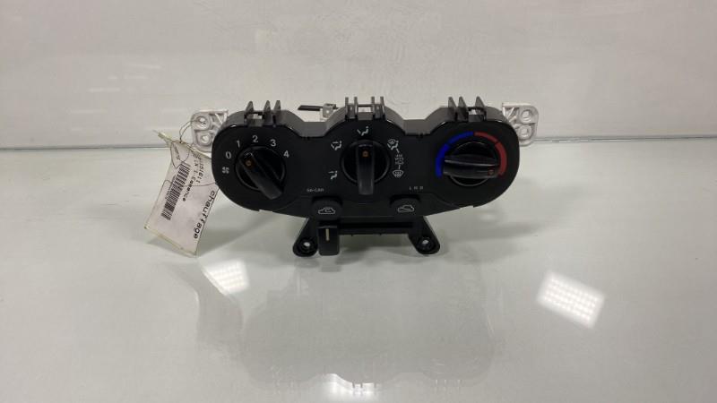 Commande chauffage KIA PICANTO 1 PHASE 1 Essence - 1