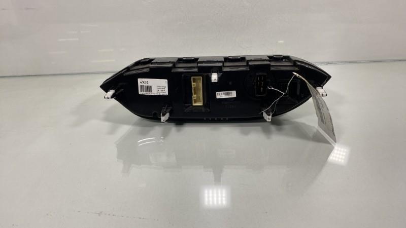 Commande chauffage KIA RIO 3 PHASE 1 Essence - 1