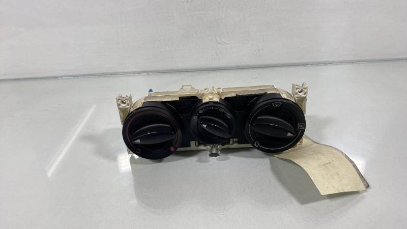 Commande chauffage AUDI A4 1 PHASE 1 Diesel - 1
