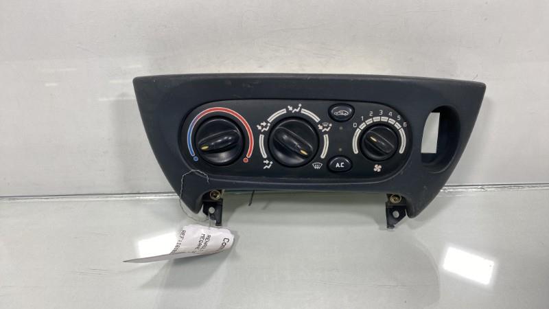 Commande chauffage RENAULT SCENIC 1 PHASE 1 Essence - 1