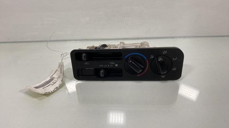 Commande chauffage TOYOTA STARLET 3 Essence - 1