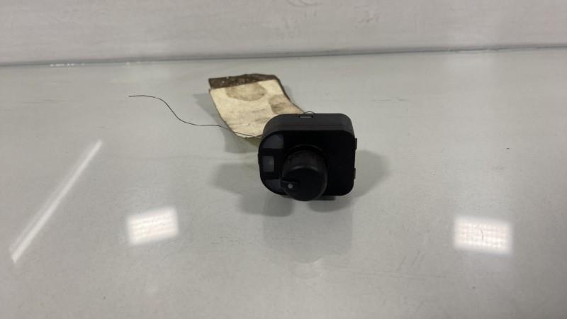 Commande retroviseurs AUDI A3 2 PHASE 1 Diesel - 1