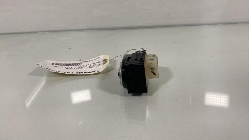 Commande retroviseurs HYUNDAI I 20 2 PHASE 1 Essence - 1